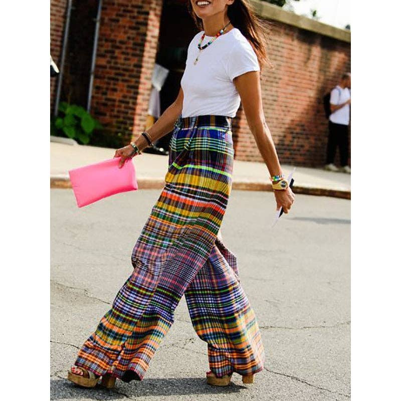 Pantalones casuales de pierna ancha con estampado de tablero de ajedrez.