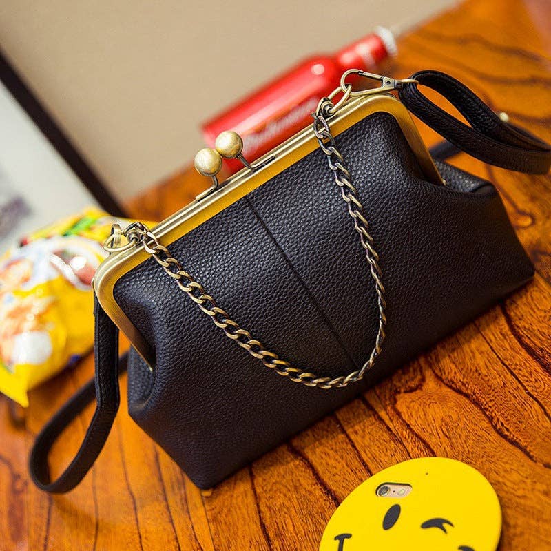 Bolso de hombro vintage de PU con cadena