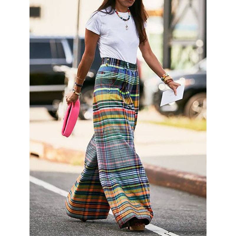 Pantalones casuales de pierna ancha con estampado de tablero de ajedrez.