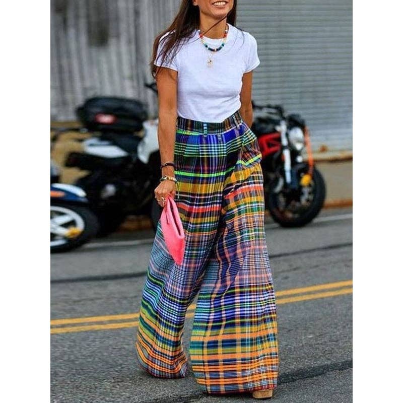 Pantalones casuales de pierna ancha con estampado de tablero de ajedrez.
