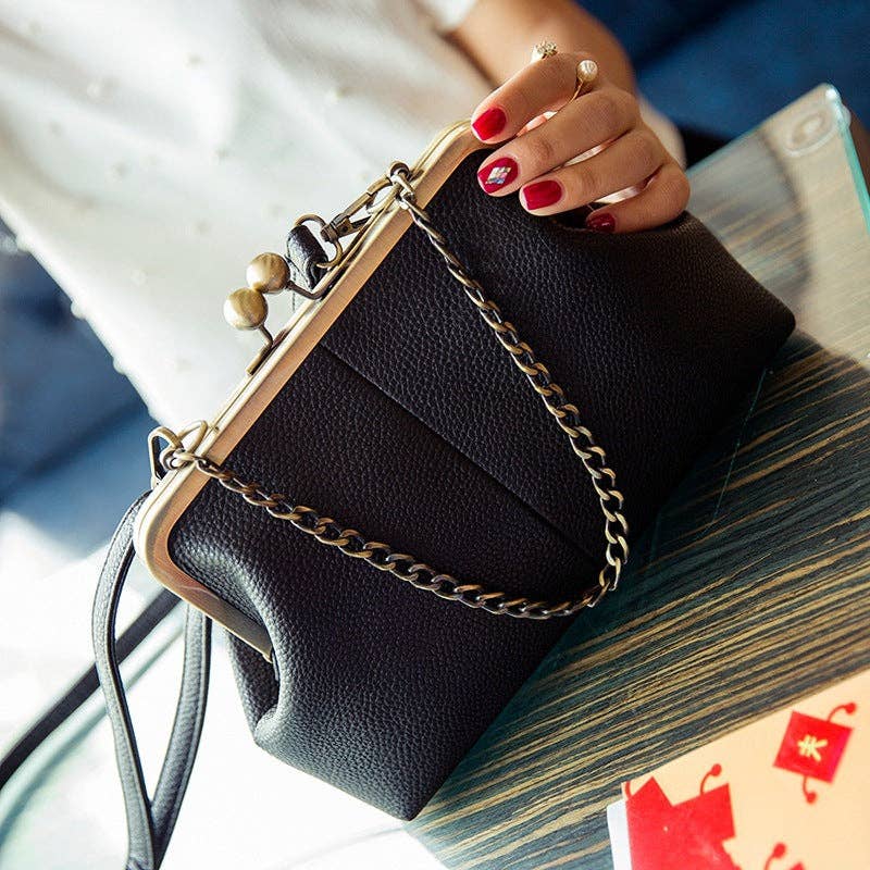 Bolso de hombro vintage de PU con cadena